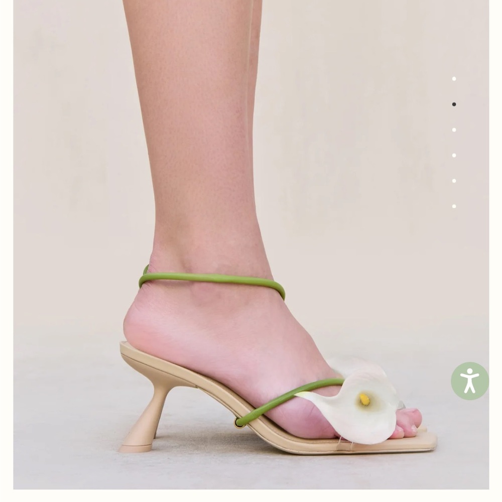 Cult Gaia Ria Sandal - Picture 2 of 8